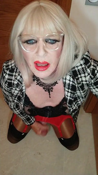 Transvestiert bei Play