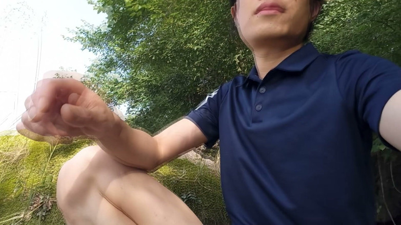 Jon Arteen: The Cute Guy Jon Arteen Pees Outdoors in This Compilation...