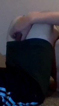 Praising My Bootycheeks in Track Pants