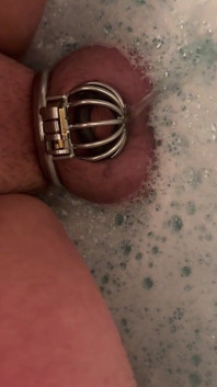 Pissen in Der Badewanne