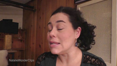 Natalie Wonder: Příliš velký na odolat - macecha chce sledovat, jak šukáte do svého ředitele...