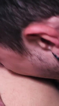 De olhos vendados, flip flop twink fodendo