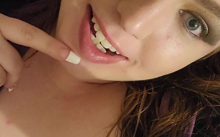 KinkyKatie: Ai em Tal Funk Hoje à noite! Então decida minha noite!...