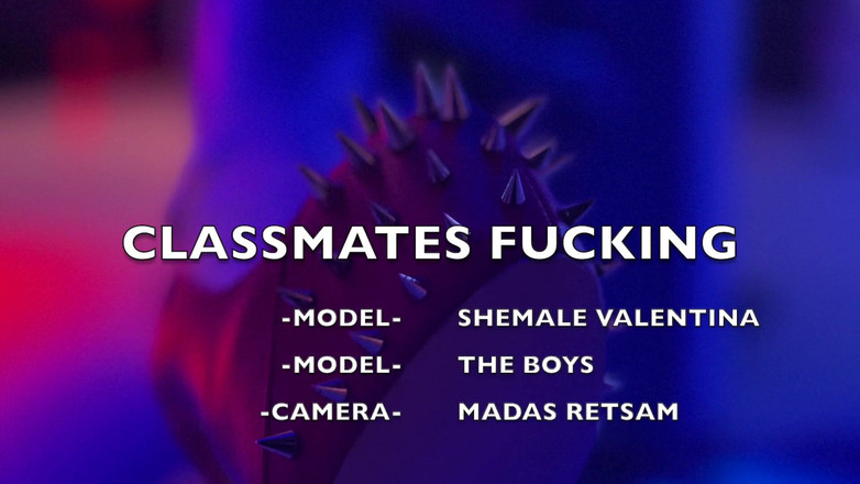 Dark Films Trans: Transsexual fodendo seus colegas de classe