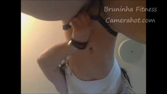 Bruninha Fitness: Podlahová webkamera s kundičkou zoomem - Pussy Zblízka