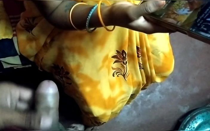 Poojarani125: Aku meninggalkan Pooja Bhabhi di rumahnya hari ini dan ejakulasi....