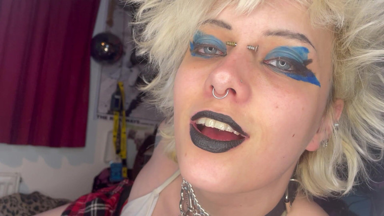Glitterqueen1999: Knulla bort mitt läppstift från munnen med din kuk