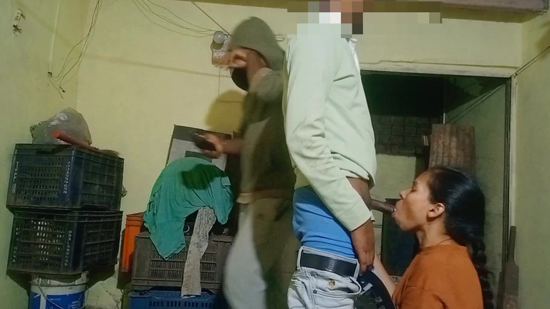 NikiRathod: उदास चेहरे के साथ लंड चुसाई वीडियो