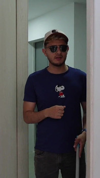 mainne anjaane men apne sabse achchhe dost ke blaind sautele bhaee ko choda