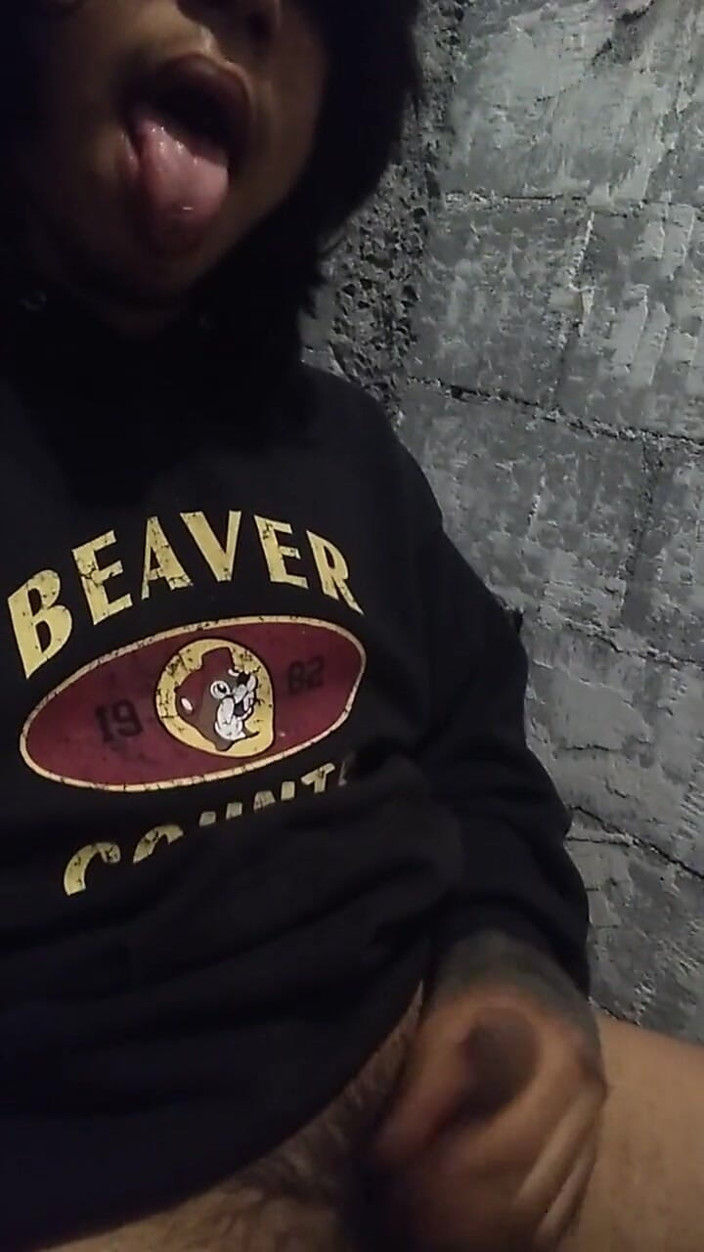 AlexAlejandro13: Tonton Lelaki Ini Dalam Mandi Panas