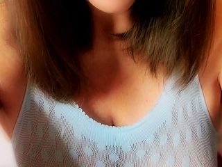 Nikki Nevada: Masturbare luni