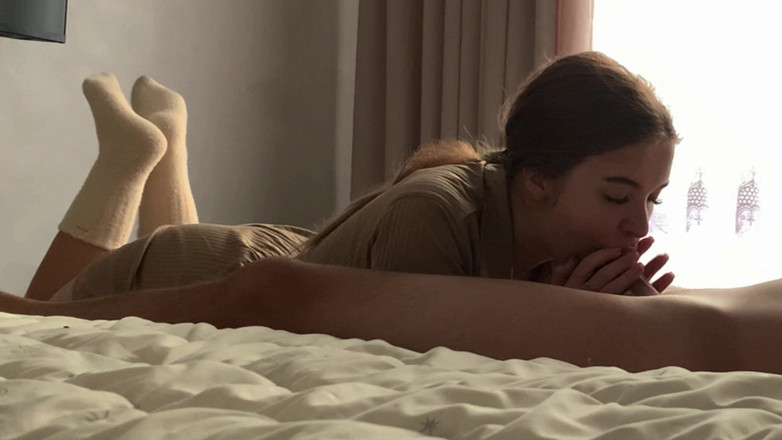 xKeryB: इस प्यारी और हॉट बेब से जोरदार लंड चुसाई