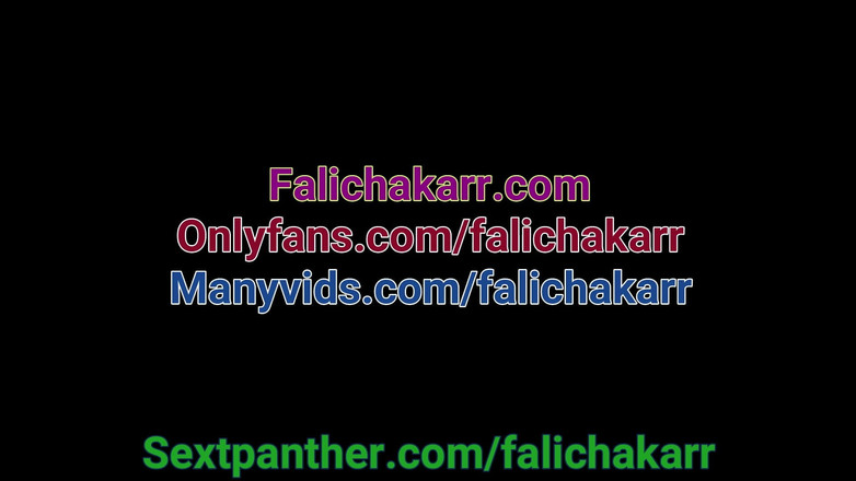 Falicha Karr: Mẹ kế mông to chảy tràn tinh dịch khổng lồ