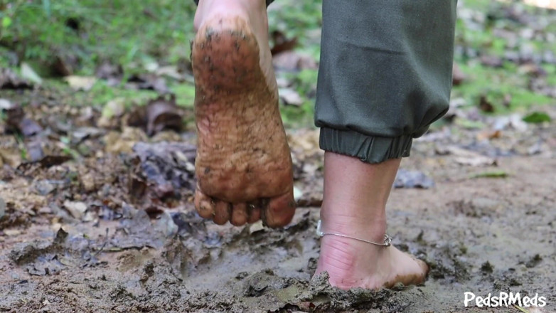 PedsRMeds: Peaches Kim Barefoot in the Mud