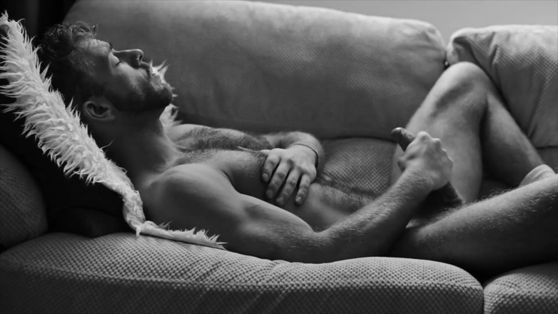 Ridley Dovarez | Gaysight: Gabriel Phoenix o el arte de masturbarse