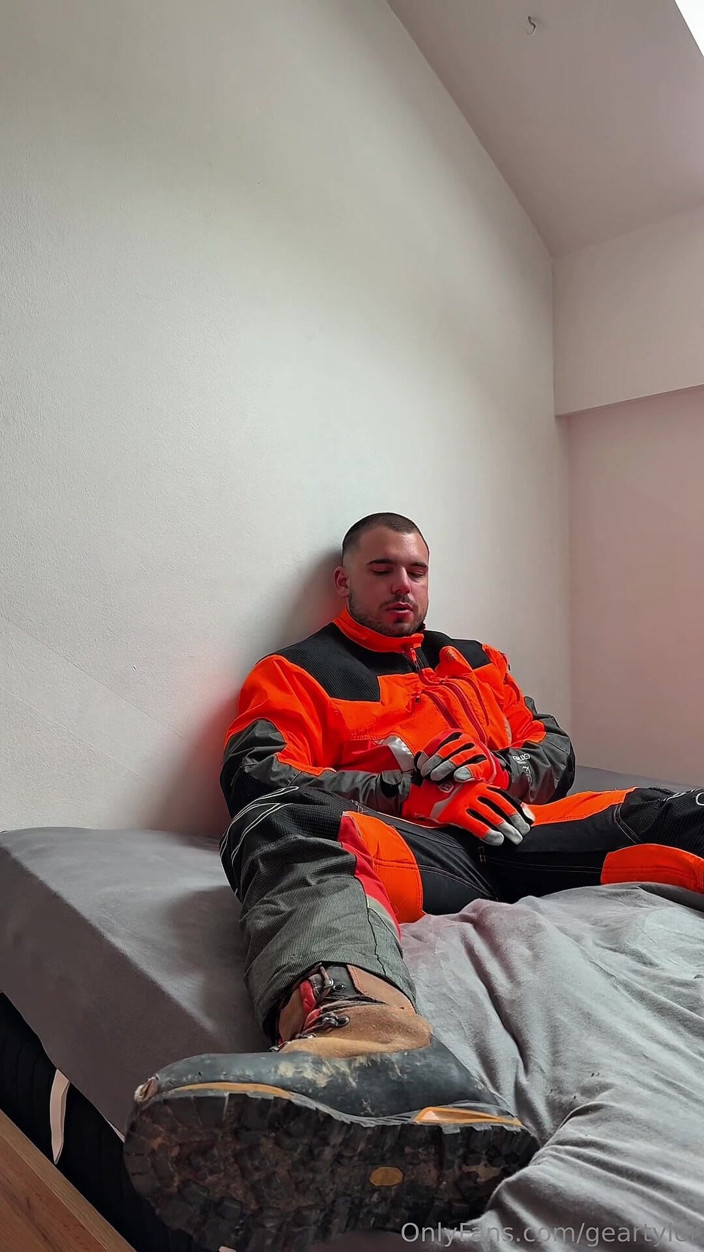 Tyler Blake: Tyler Blake Hivis Pracovní oblečení, Svaly Flex, Dildo Hra, Honění...