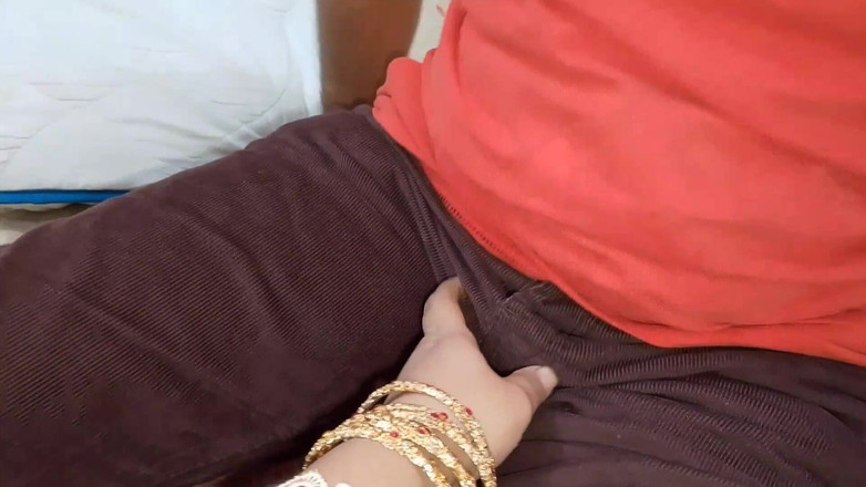 QueenbeautyQB: Indian Stepmom Catches Her Stepson Watching a Dirty Video - Hindi...