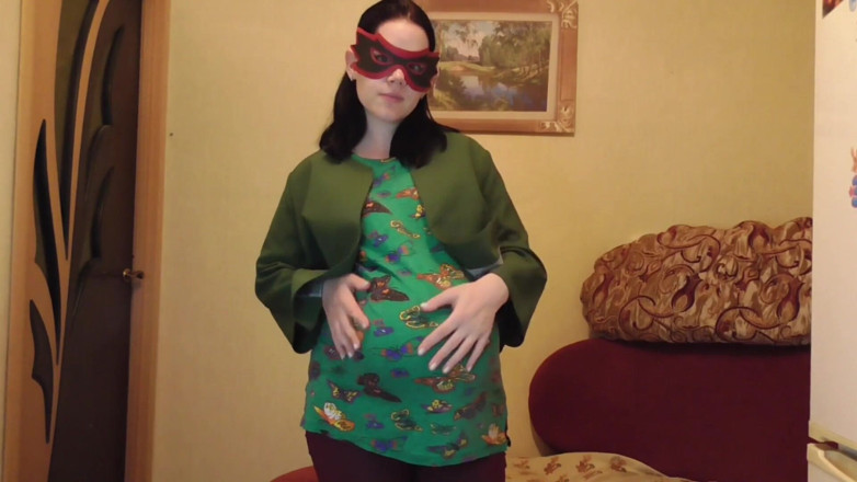 Anna Sky: Con đĩ anna mang thai nóng bỏng trong trang phục