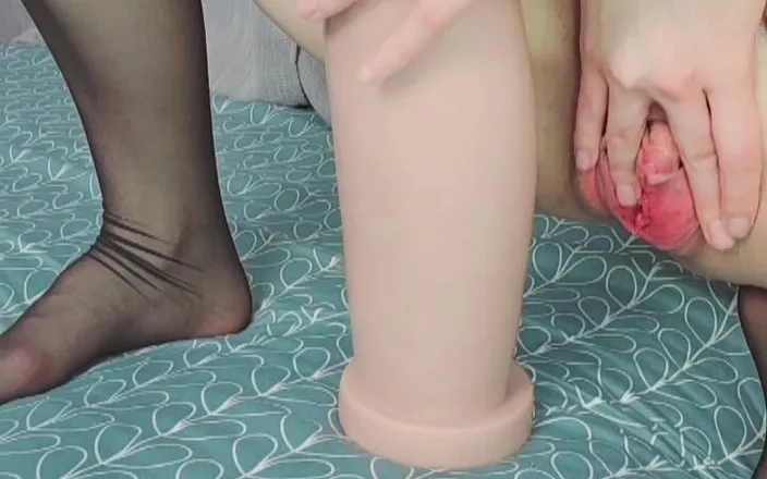 ourfantasyfetish13: Extreme Monster Dildo Ride