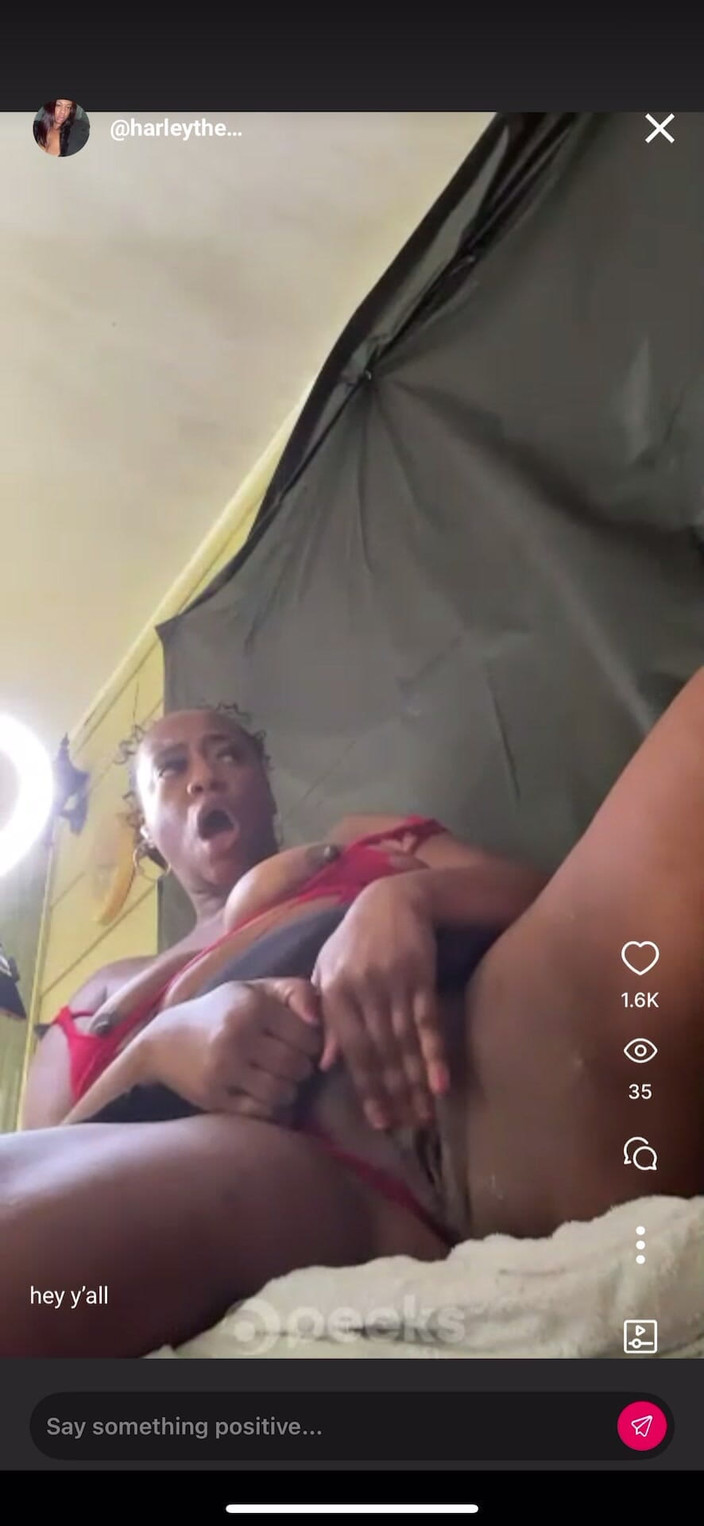 Harley Harper: 내 아이 패드에 거의 시오후키