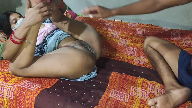 Seks: Desi Bhabhi anální indický anální sex hindština