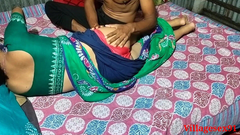Villagesex91: Desi indická sárí Sex