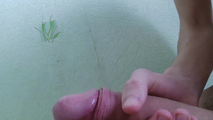 qaz11: handjob on cam-271