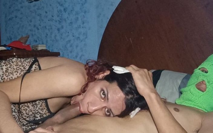 Femboy from Colombia: Jsem tak šťastná, že si můžu všechno užít právě teď