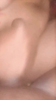 Jhon Hamster: Cô ấy thích bú