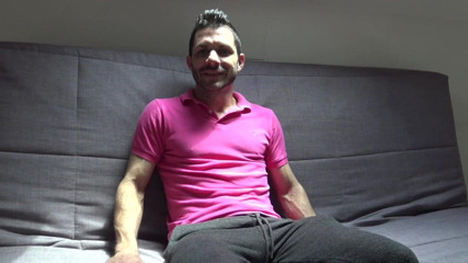 MACHO FUCKER FROM SPAIN: Angelo zonder condoom geneukt door Alexis Clark ruw