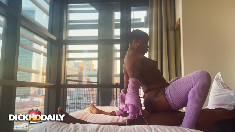 DICKHDDAILY: Bts - Cumfest de Soare Honeydippedc