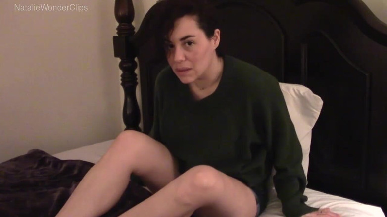 Natalie Wonder: 취약한 의붓아들은