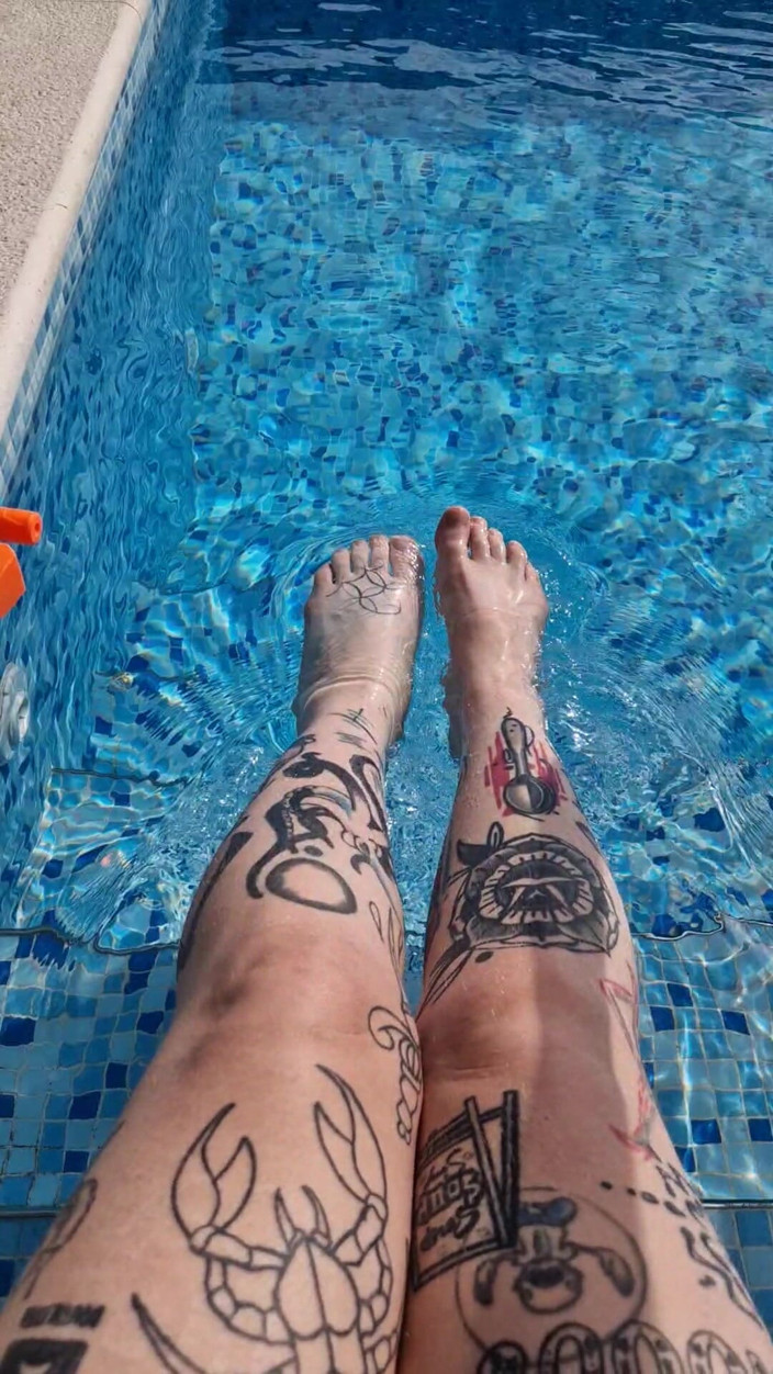 BaleaTheScarleg: Piedi bagnati