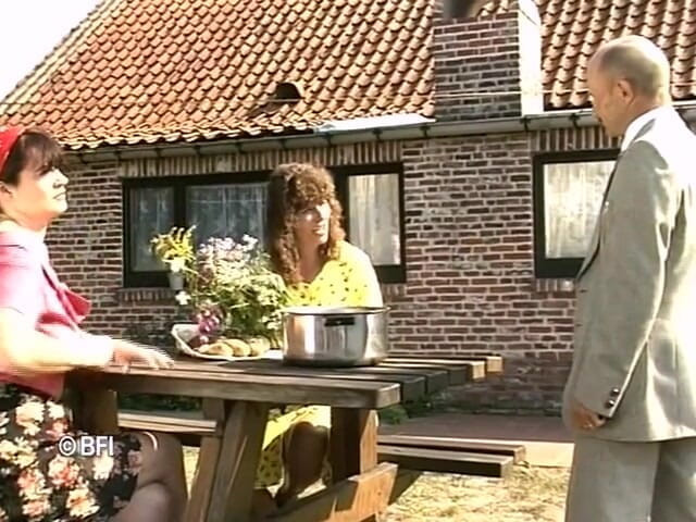 Naughty by nature in Holland: DVD Xkiss - Polder sex