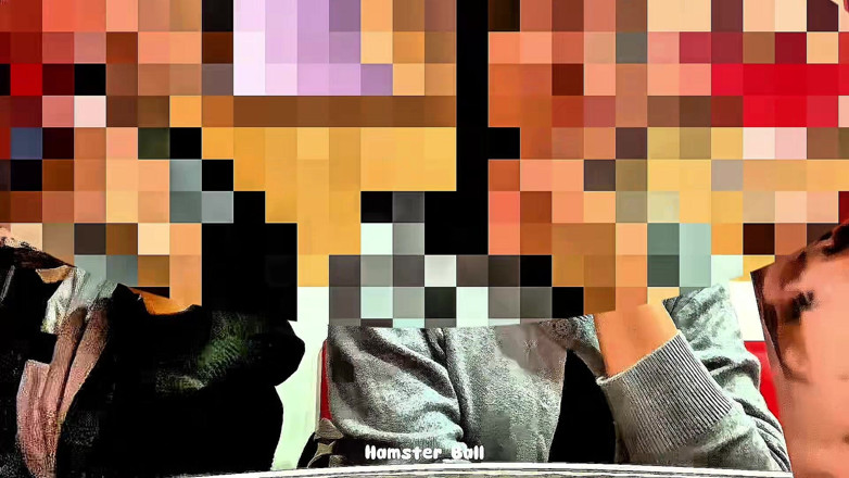 Hamster_Ball: Tradendo la moglie musulmana MILF del mio amico, dalla caffetteria...