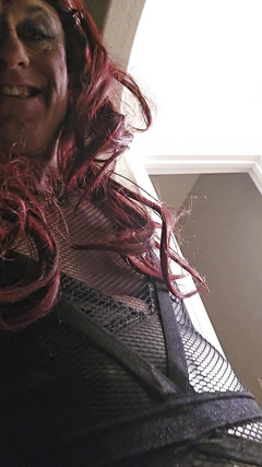 Jasmine Sub: Sissy crossdresser manžel gangbang na robertcích