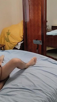 parde ke pichhe 3 alag-alag kaimron se shoot kiya gaya - adhovastr ke saath seks, chehre par baithna, viry nikaalna