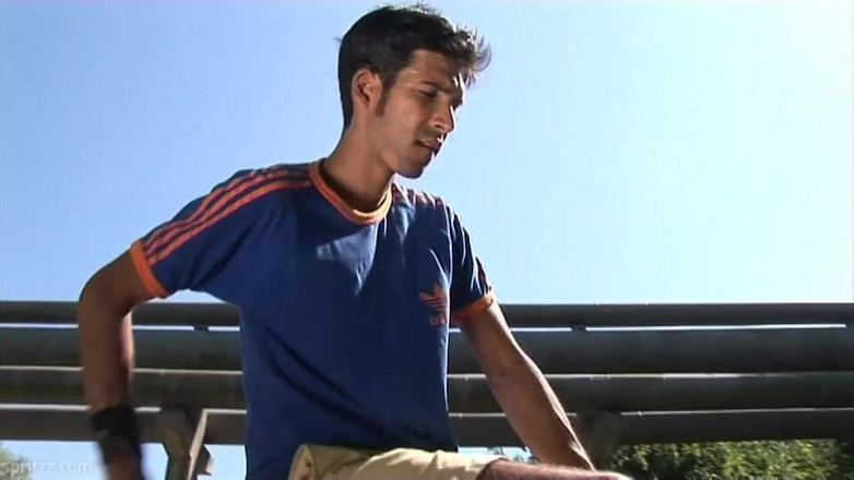 Spritzz: 자위하기 위해 숨기다