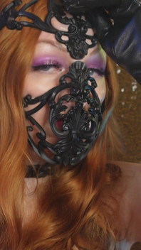 Gloves and mask, leather and latex, sexy SFW video - ASMR sounding (Arya Grander)