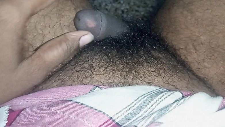 Hungry cliff: Indian Boy Sucking Wife Pussy Hole
