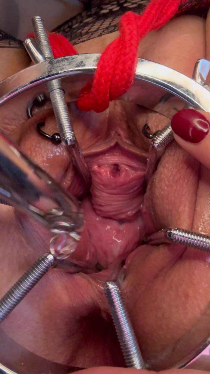 SklavinS_pervert: Sklavin S Fucks Her Piss Hole and Cervix at the...