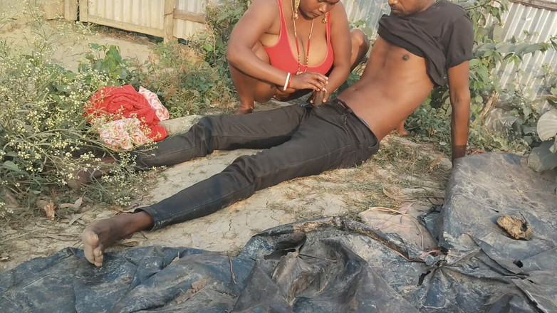 Sexydeb: Desi gorąca gospodyni domowa seks analny