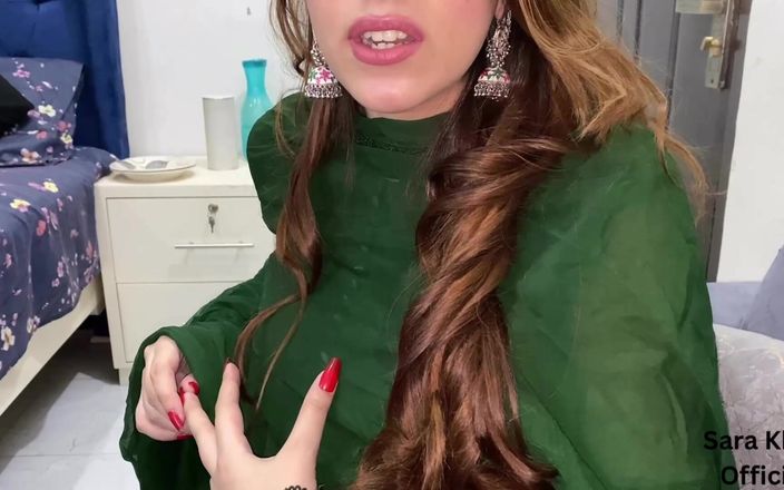 Sarakhan: 大きなお尻、巨乳、パキスタンの隣人が激しくファック