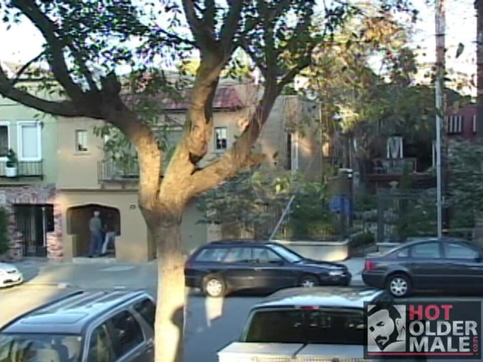 Pantheon men: 爸爸狩猎3：迈克尔伯克，银发男孩混蛋