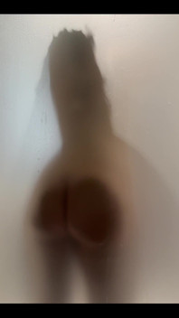 It's Late, but I'm Still in a Good Mood and Having Fun!