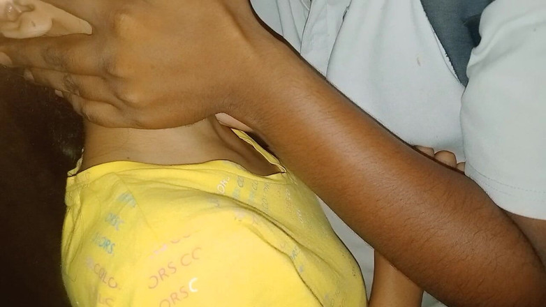 NikiRathod: Nyepong kontol di hutan malam-malam sama divya - serial blowjob