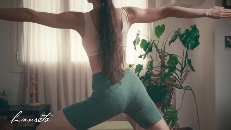 Lanreta: Få mina trosor alla svettiga och stygga efter fitta humping