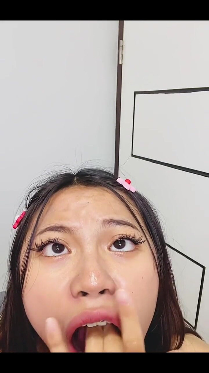 Cherrryblisss: Cute Girl