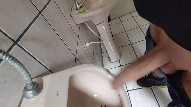 BruxoAlpha777: v koupelně 4