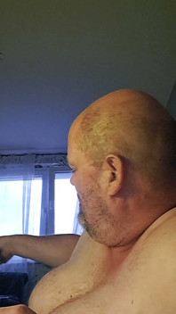 Dildo Fuck Demonstration of the Slut in the Morning